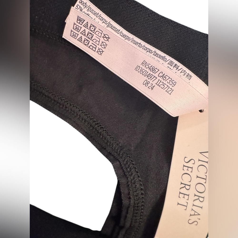 Victoria's Secret Black Logo Embellished Thong Women's Size Large NWT - Picture 4 of 9